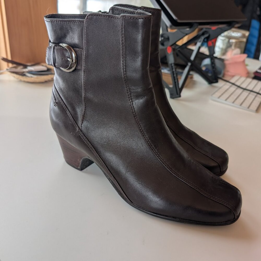 Y2K 2000s Vintage Square Toe Heeled Ankle Booties Buckle Zipper Leather Womens 9 - Picture 3 of 14